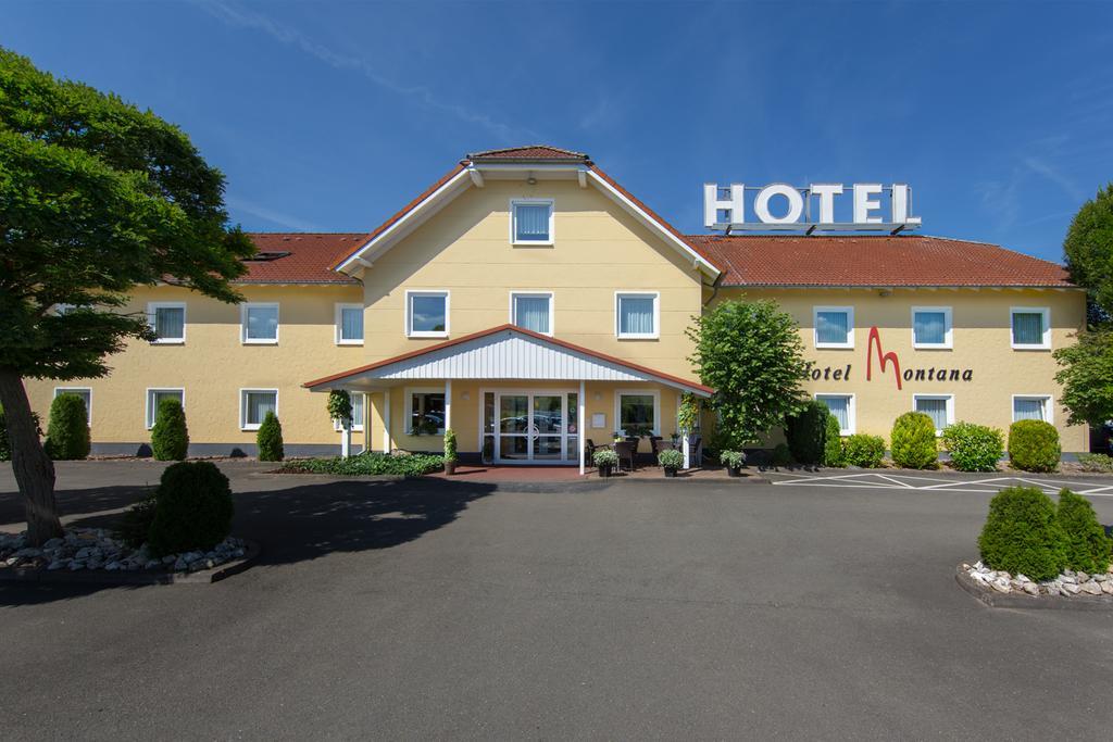 Hotel Montana Diemelstadt Extérieur photo