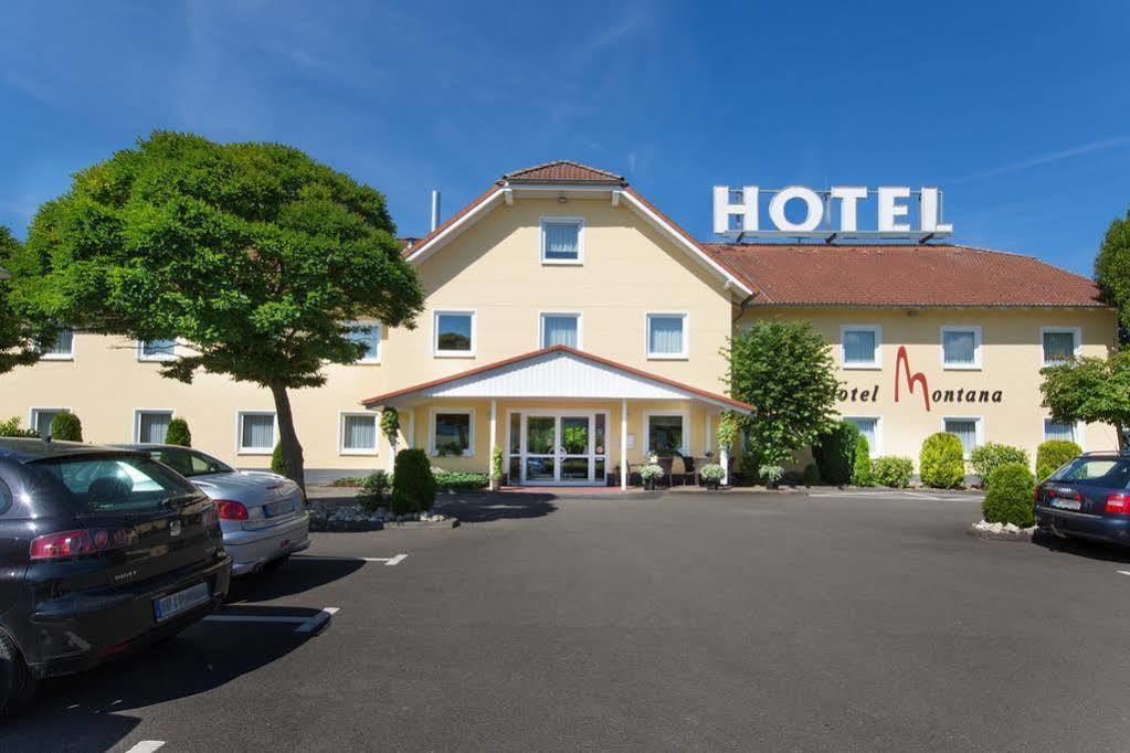 Hotel Montana Diemelstadt Extérieur photo